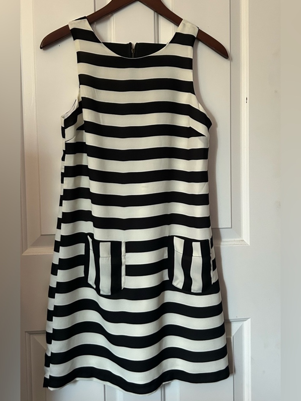 Monteau Black and White Sleeveless Dress with Lattice Back Size Medium